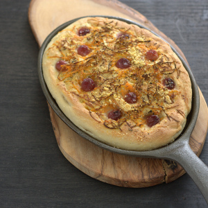 BAKING- FOCACCIA topped with Carrots and Grapes