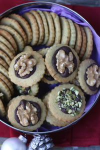 PISTACHIO BUTTER COOKIES WITH WALNUTS