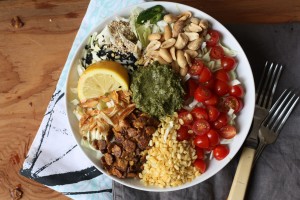 Burmese tea leaf salad