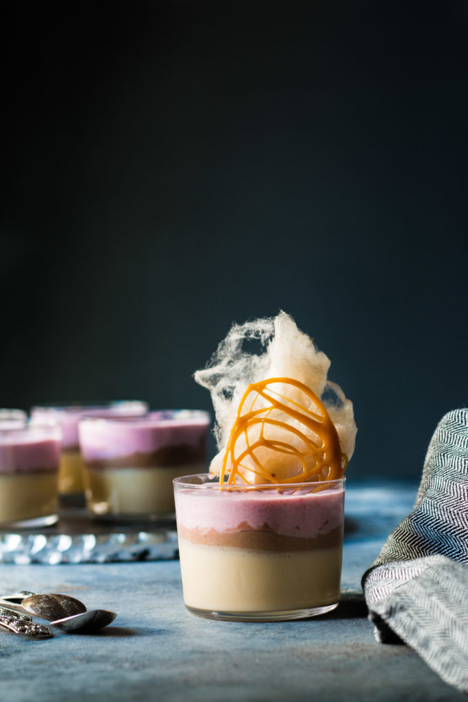 Caramel Mocha Raspberry Mousse |foodfashionparty| #caramelmousse #foodphotography