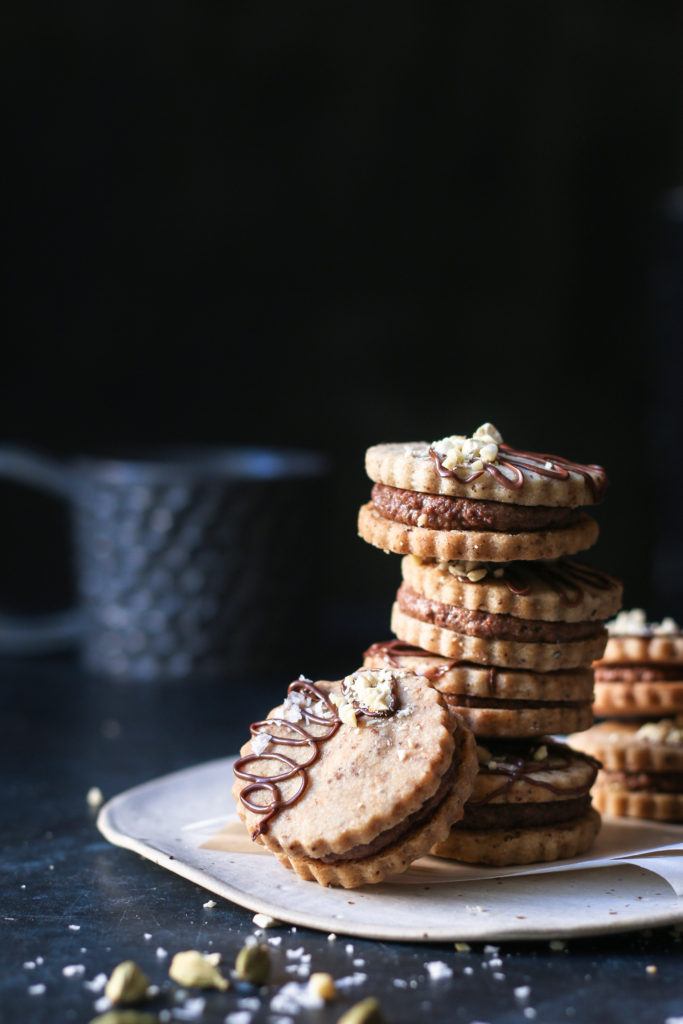 Coffee Cashew Shortbread with Coffee Chocolate Cream |foodfashionparty| #foodfashionparty #coffeeshortbread Coffee Chocolate shortbread